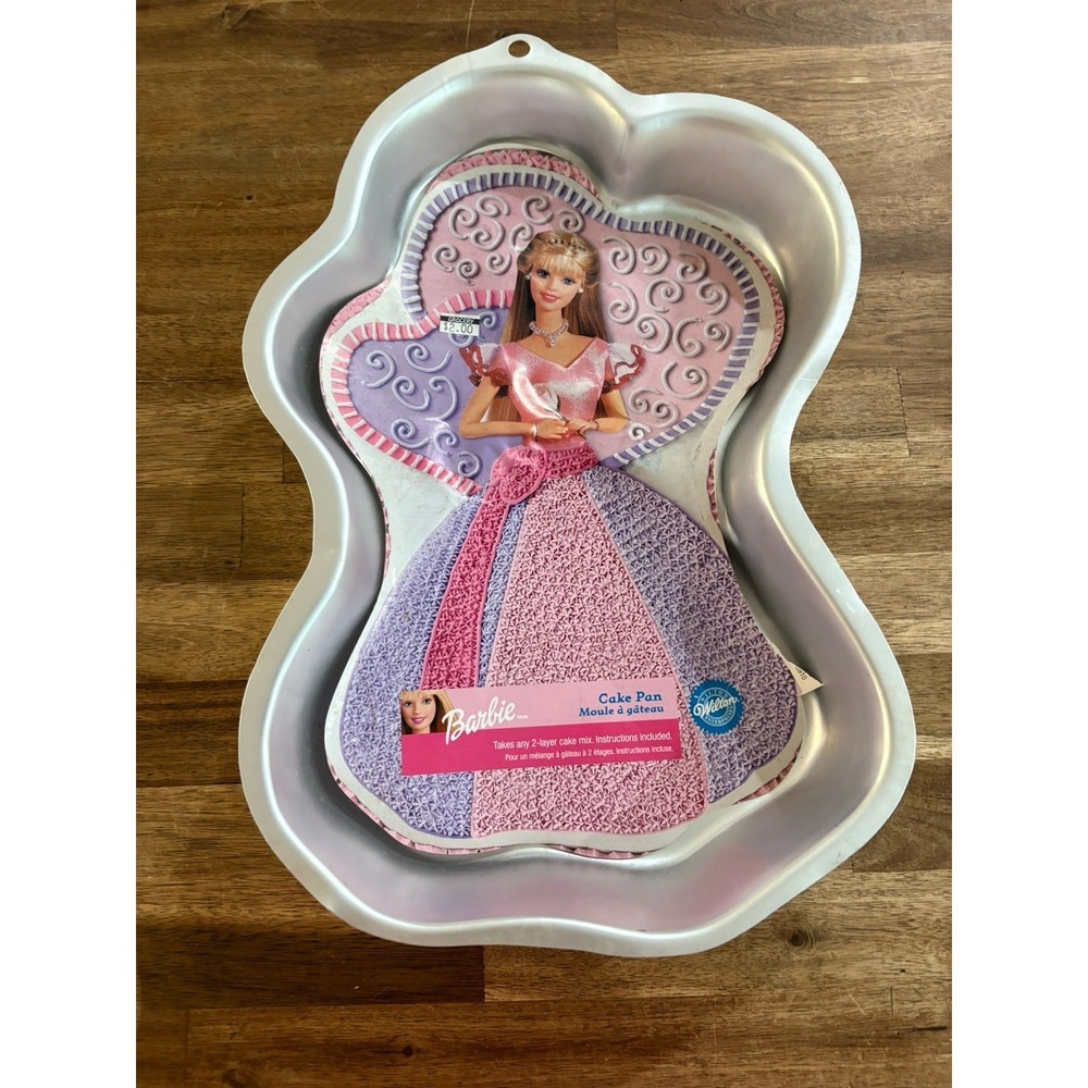 NEW WILTON ENCHANTED BARBIE CAKE PAN WITH FACE PLATE, STOCK NUMBER 2105-8910